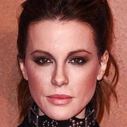 Kate Beckinsale, Jack Whitehall's Girlfriend