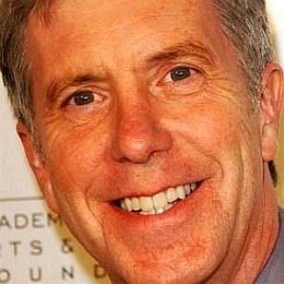 Tom Bergeron Wifes and dating rumors