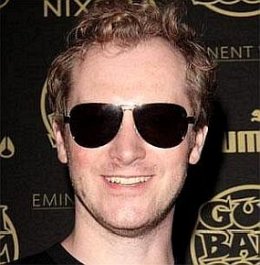 Maximillion Cooper, Eve's Husband