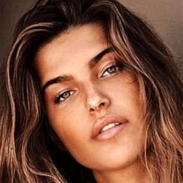 Charlotte D'Alessio, Presley Gerber's Girlfriend