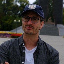 David Farrier Girlfriends and dating rumors