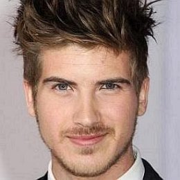 Joey Graceffa, Daniel Christopher Preda's Boyfriend