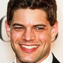 Jeremy Jordan, Ashley Spencer's Husband