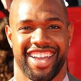 Marcedes Lewis, Olivia Pierson's Boyfriend