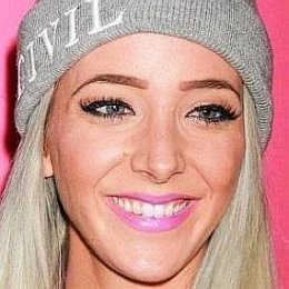 Jenna Marbles, Julien Solomita's Girlfriend