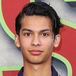 Xolo Mariduena, Jayka Noelle's Boyfriend