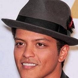 Bruno Mars, Jessica Caban's Boyfriend