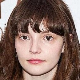 Lauren Mayberry, Justin Long's Girlfriend