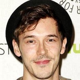 Sam Palladio, Cassadee Pope's Boyfriend