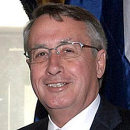 Wayne Swan Girlfriends and dating rumors