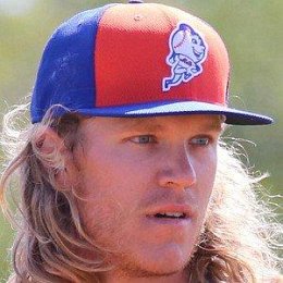 Noah Syndergaard Wife: Is He Married? Dating And Relationship