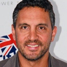 Mauricio Umansky, Kyle Richards's Husband