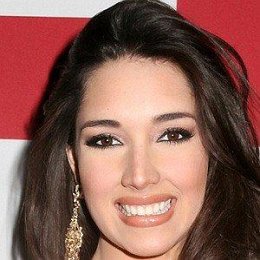 Amelia Vega, Al Horford's Wife